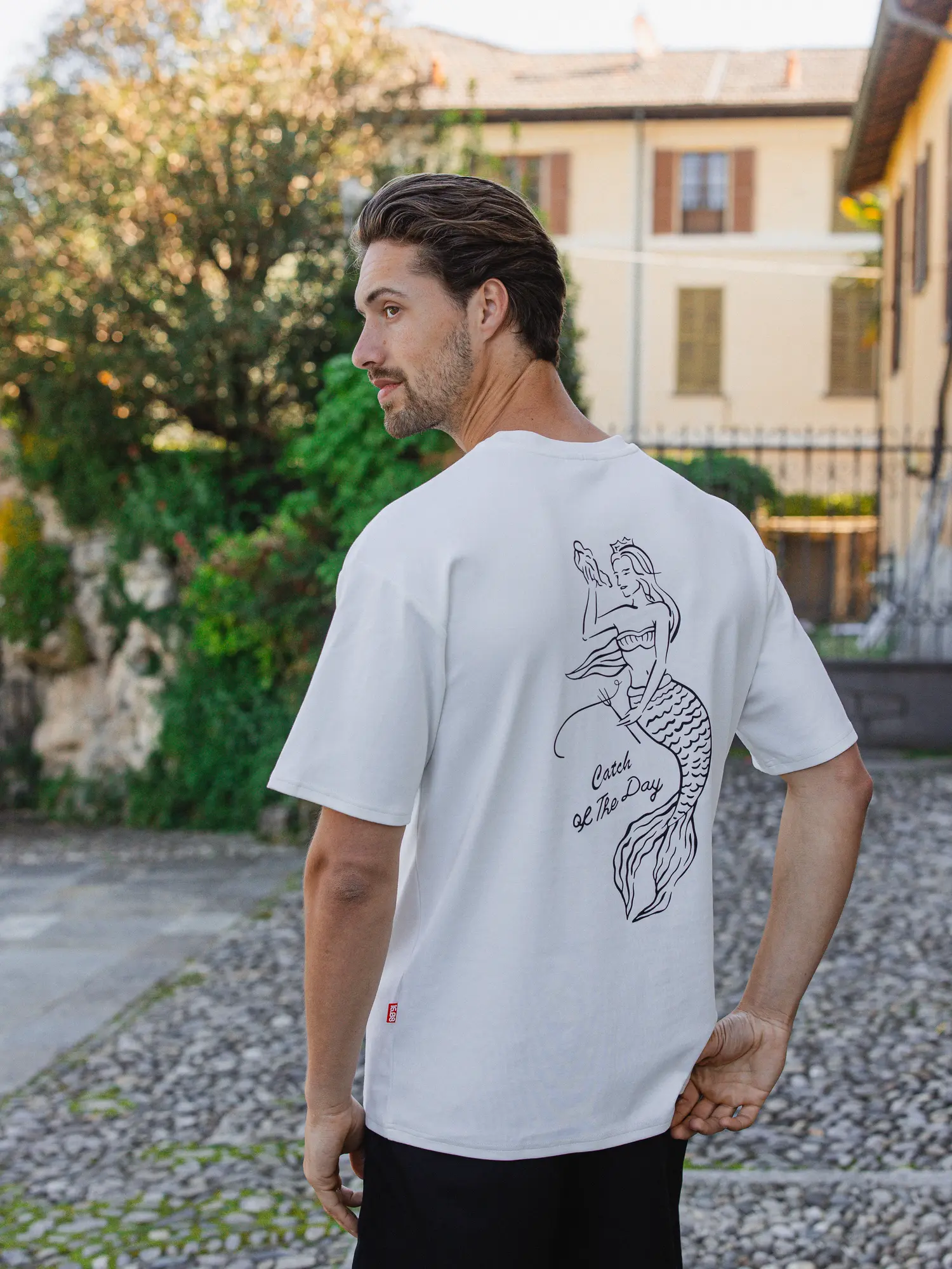 White Mermaid Oversized T-shirt 1608 WEAR