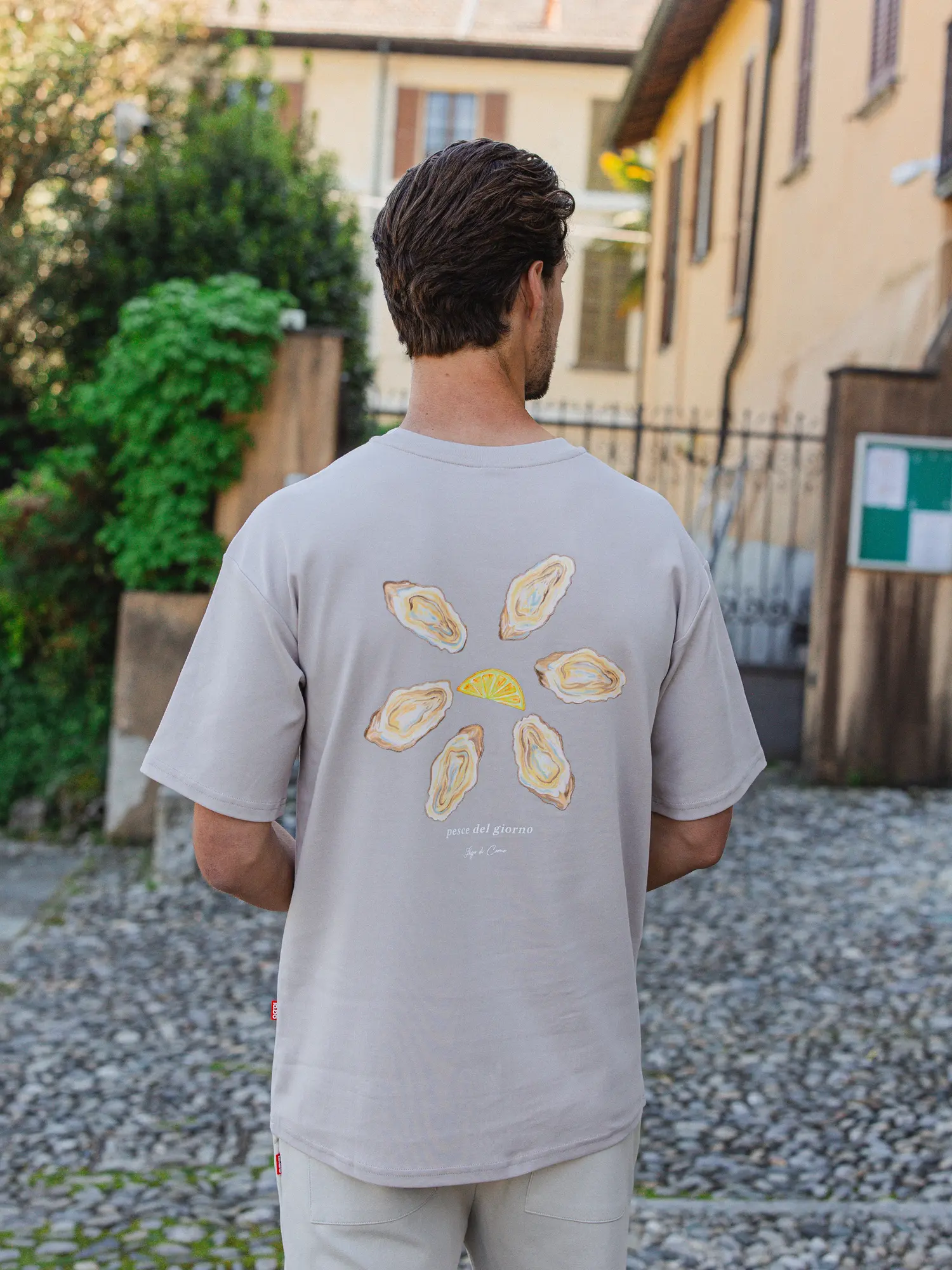 Oyster Oversized T-shirt 1608 WEAR