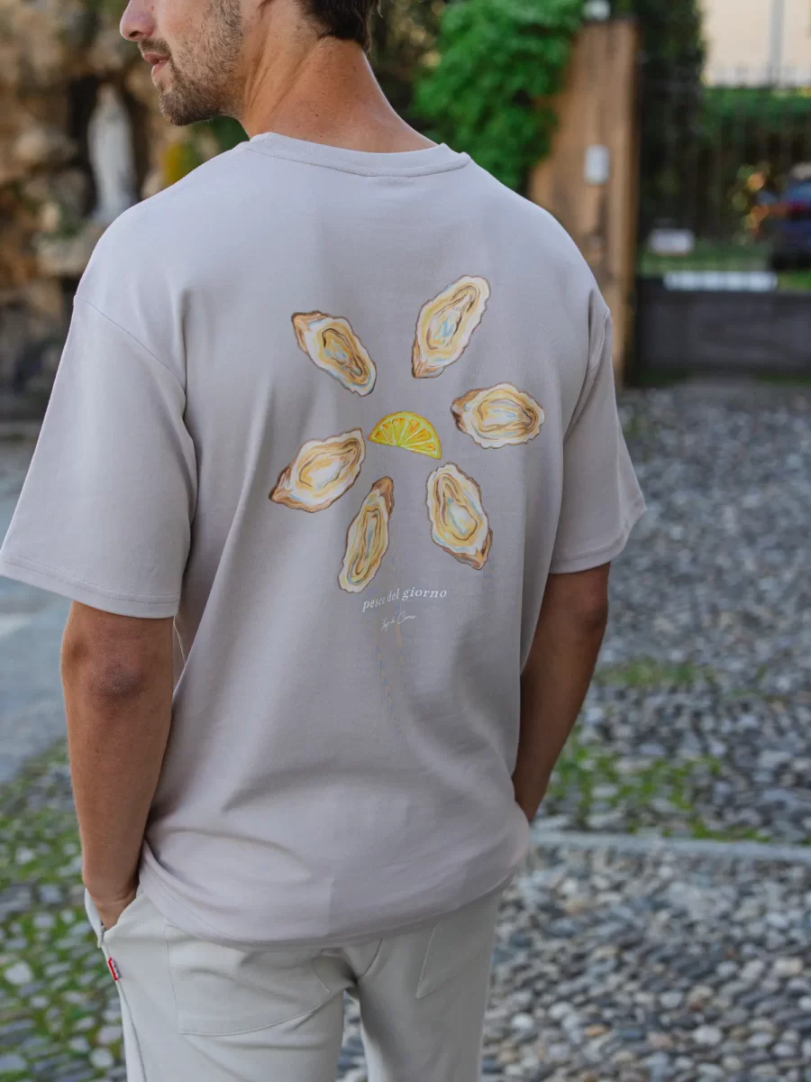 Oyster Oversized T-shirt