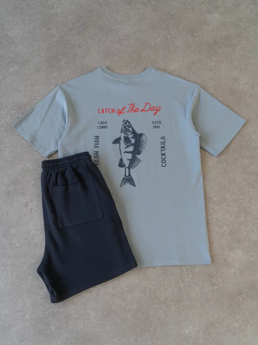 Catch of the day outfit 1608 WEAR