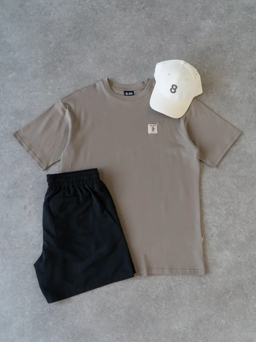 Taupe fish club outfit 1608 WEAR