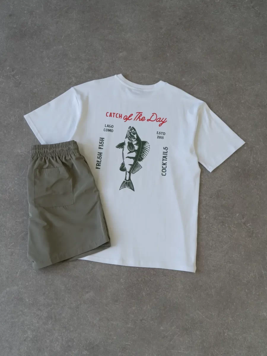 White catch outfit 1608 WEAR
