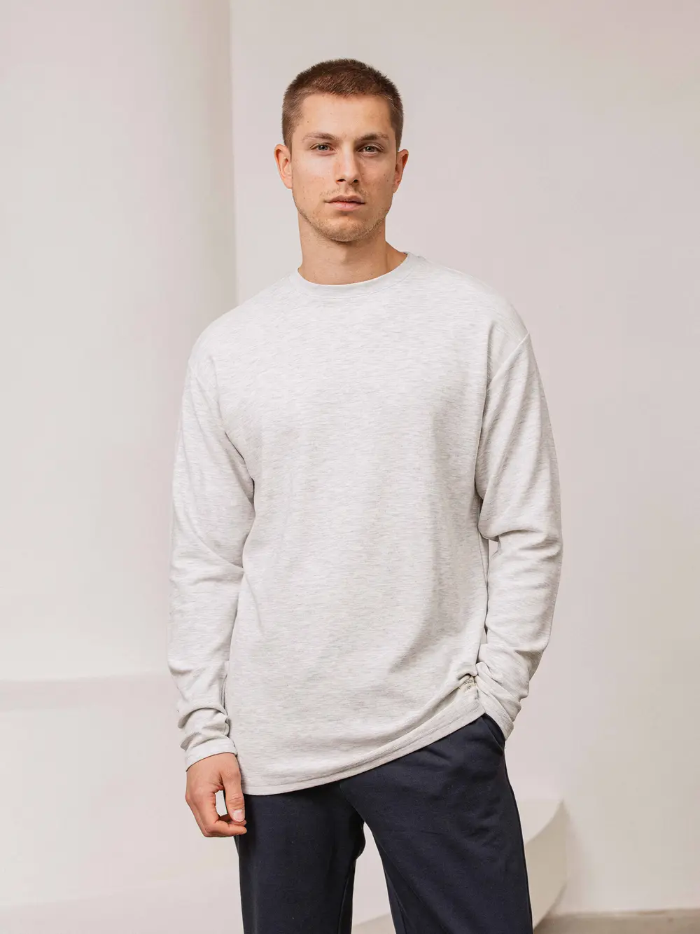 Grey Studio Art Longsleeve 1608 WEAR