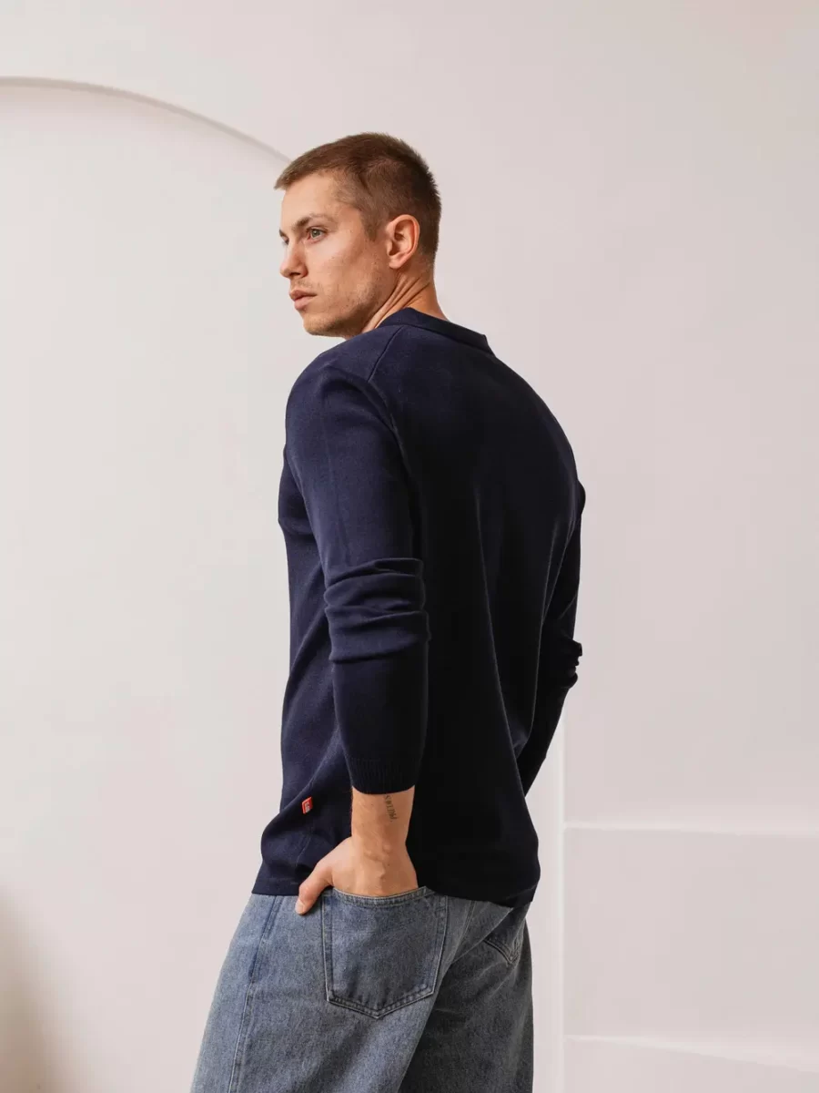Viscose Navy Knit V-collar