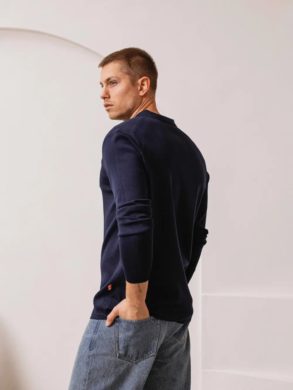 Viscose Navy Knit V-collar 1608 WEAR