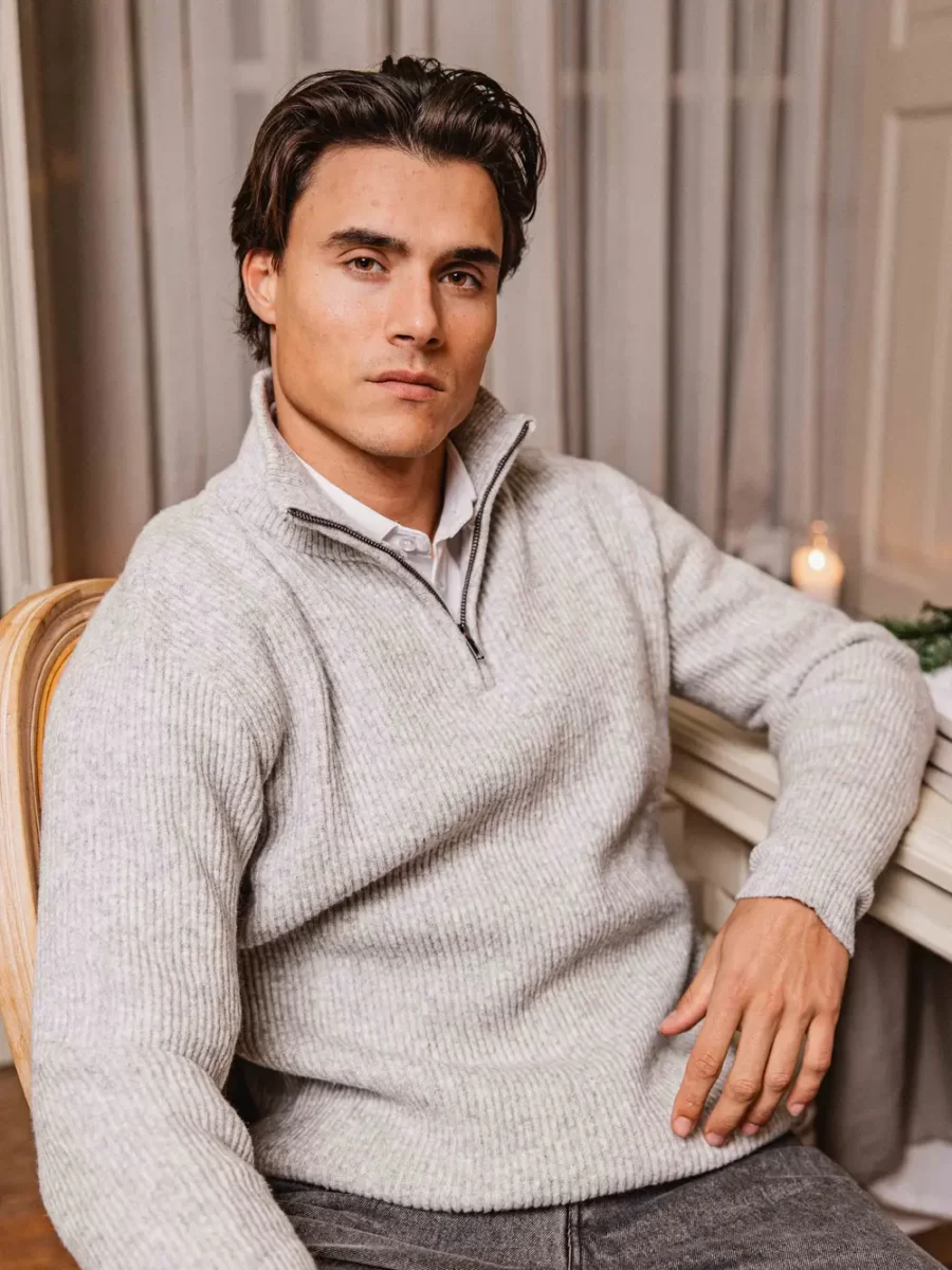 Light Grey Knitted Longsleeve Halfzip