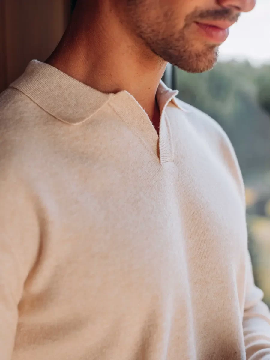 Off White Business V-collar Polo
