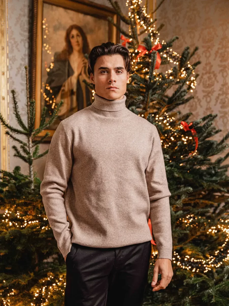 Brown Knit Turtleneck