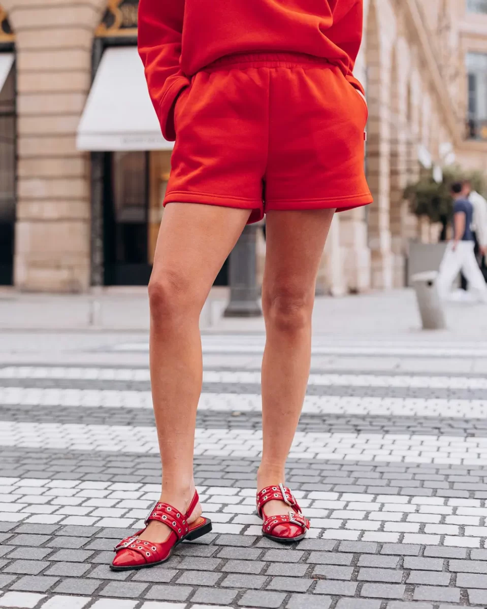 Red Short