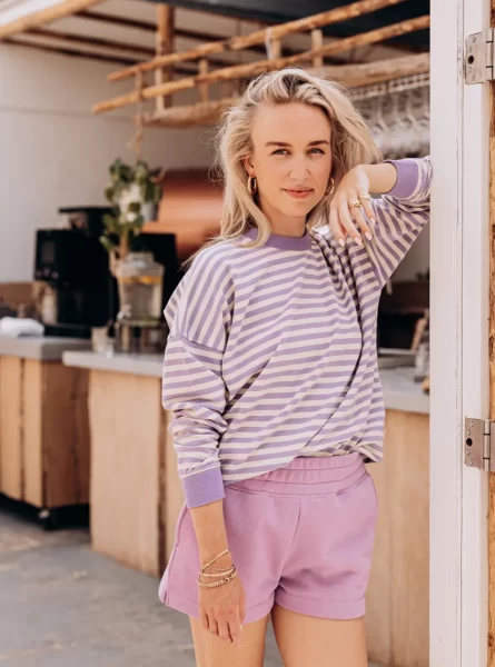 Lila Short