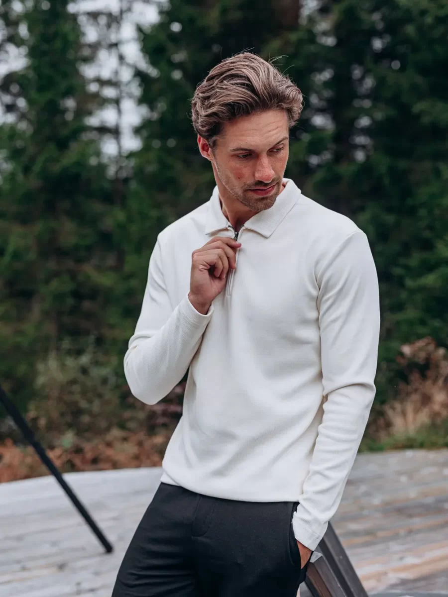 White 24 Polo Zipper