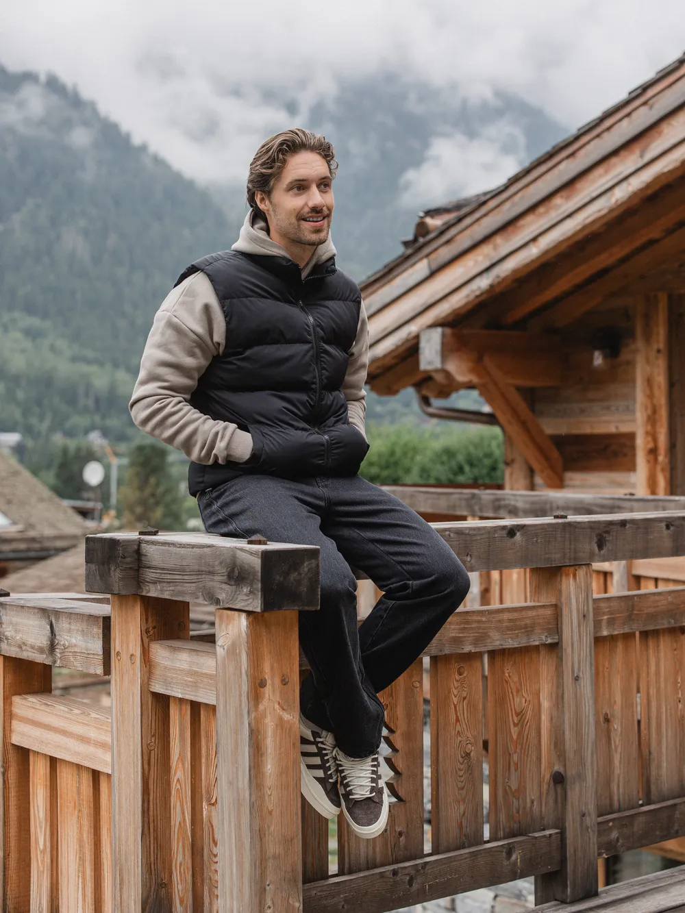 Black Bodywarmer 1608 WEAR