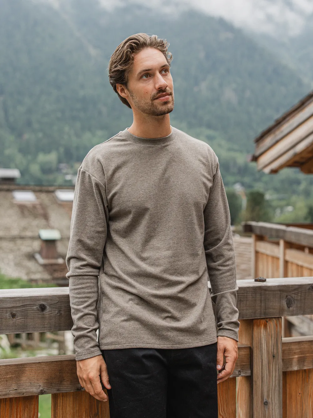 Brown Fleece Longsleeve 1608 WEAR