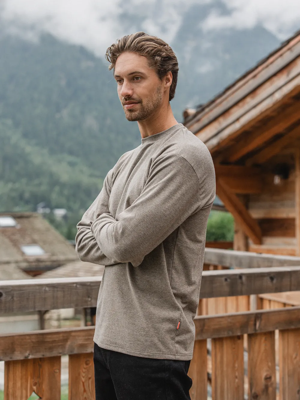 Brown Fleece Longsleeve 1608 WEAR