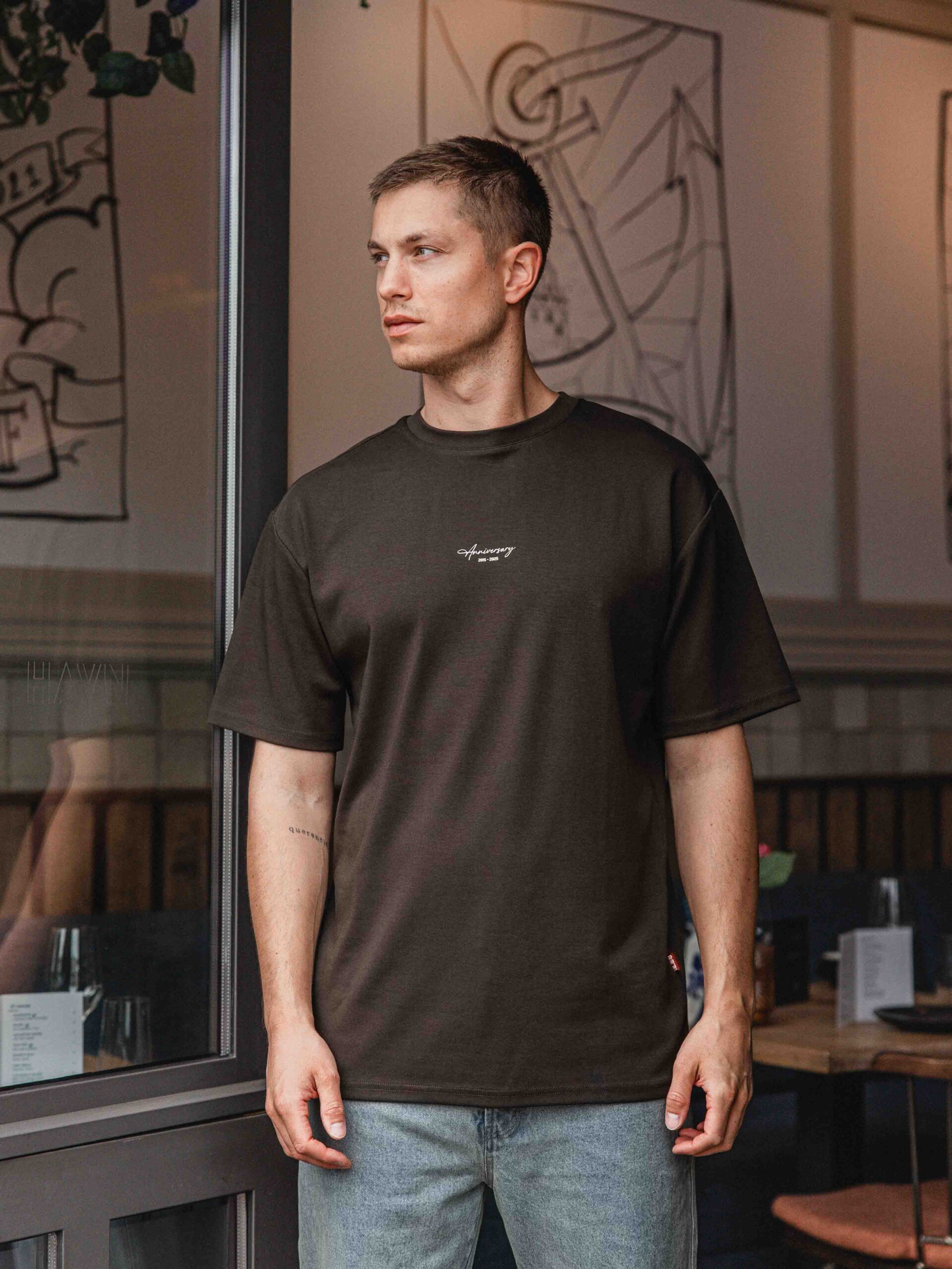 Army A’dam Oversized T-shirt 1608 WEAR