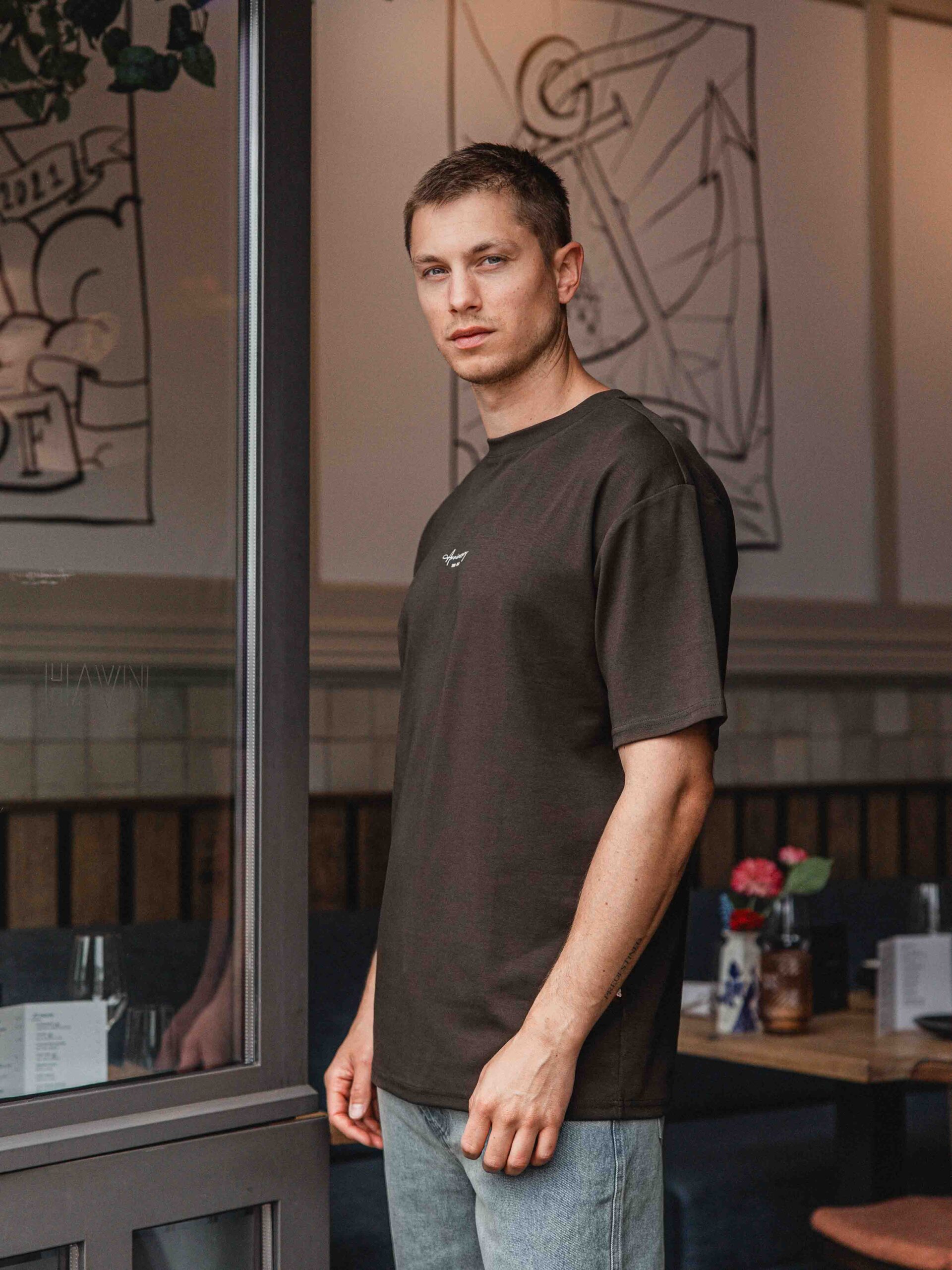 Army A’dam Oversized T-shirt 1608 WEAR