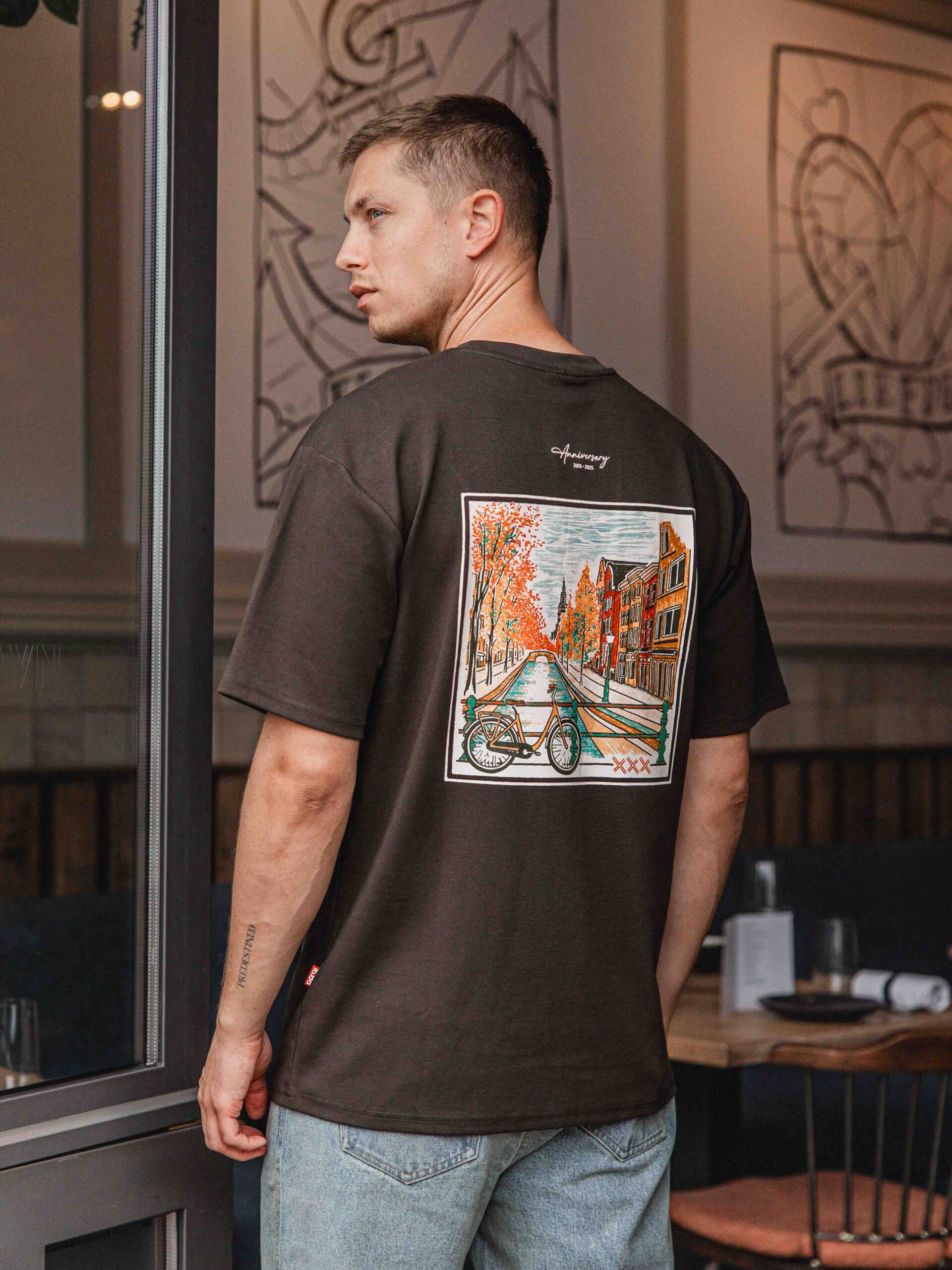 Army A’dam Oversized T-shirt 1608 WEAR
