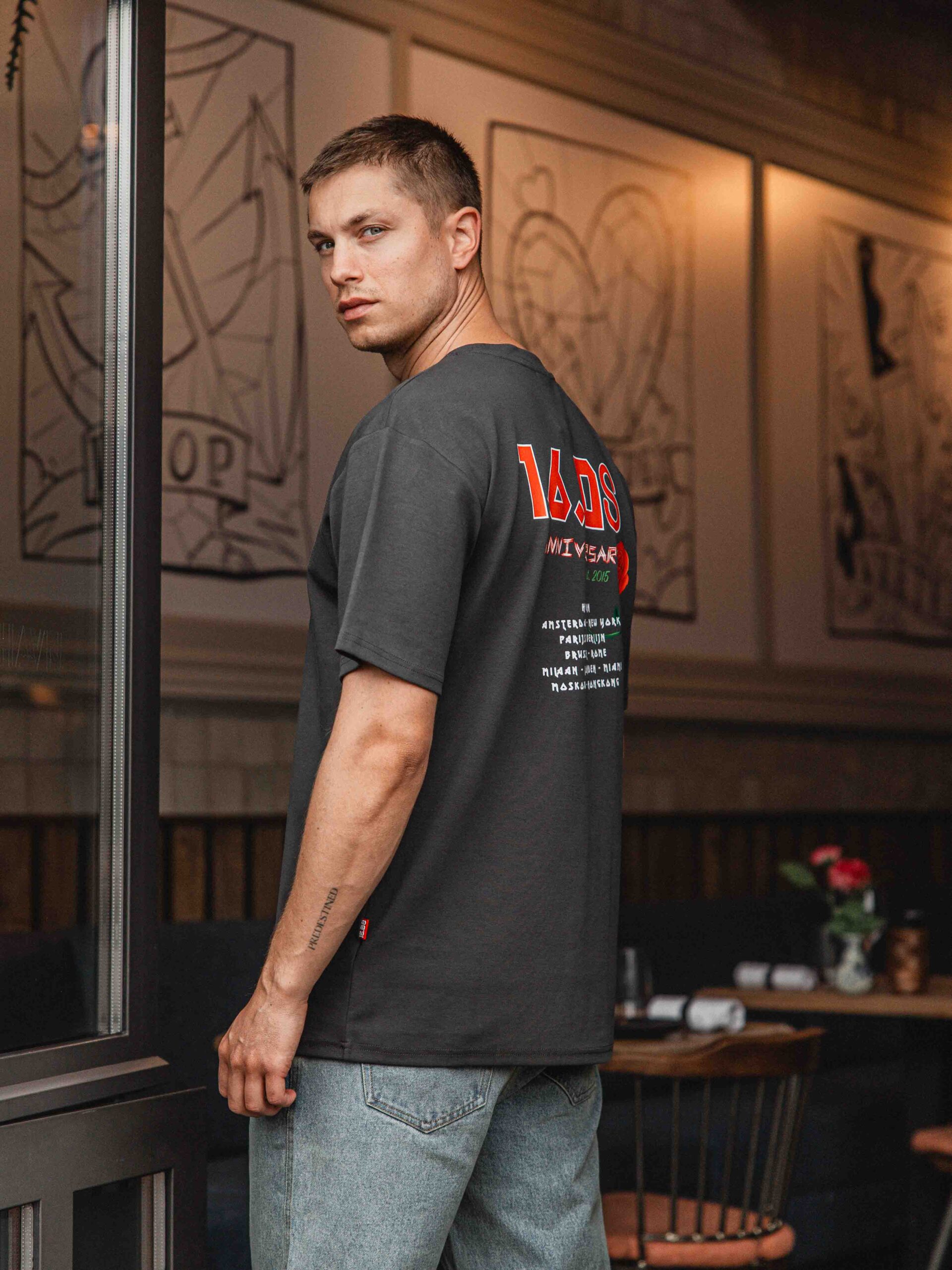 Anniversary Oversized T-shirt 1608 WEAR
