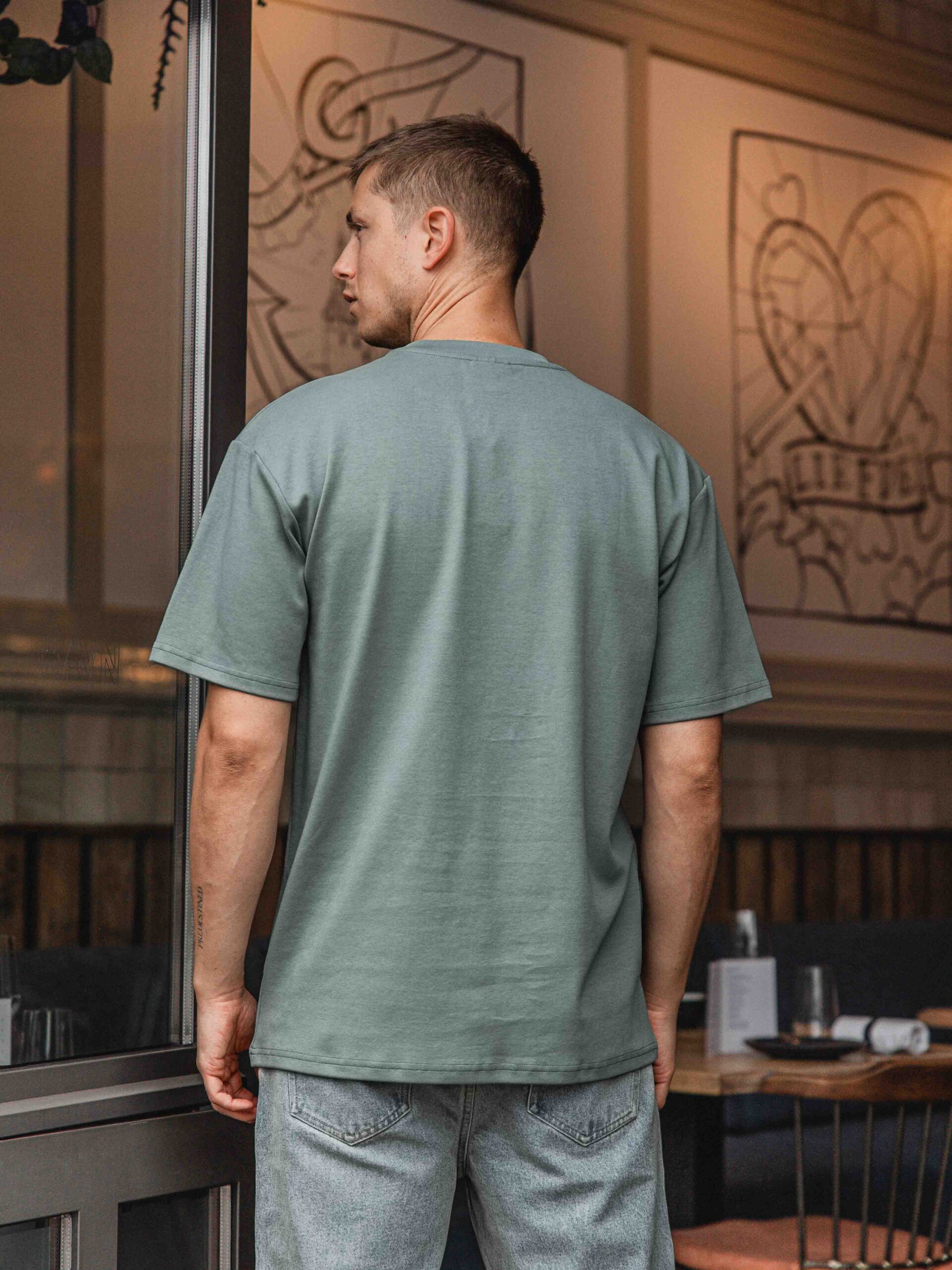 Green World Oversized T-shirt 1608 WEAR