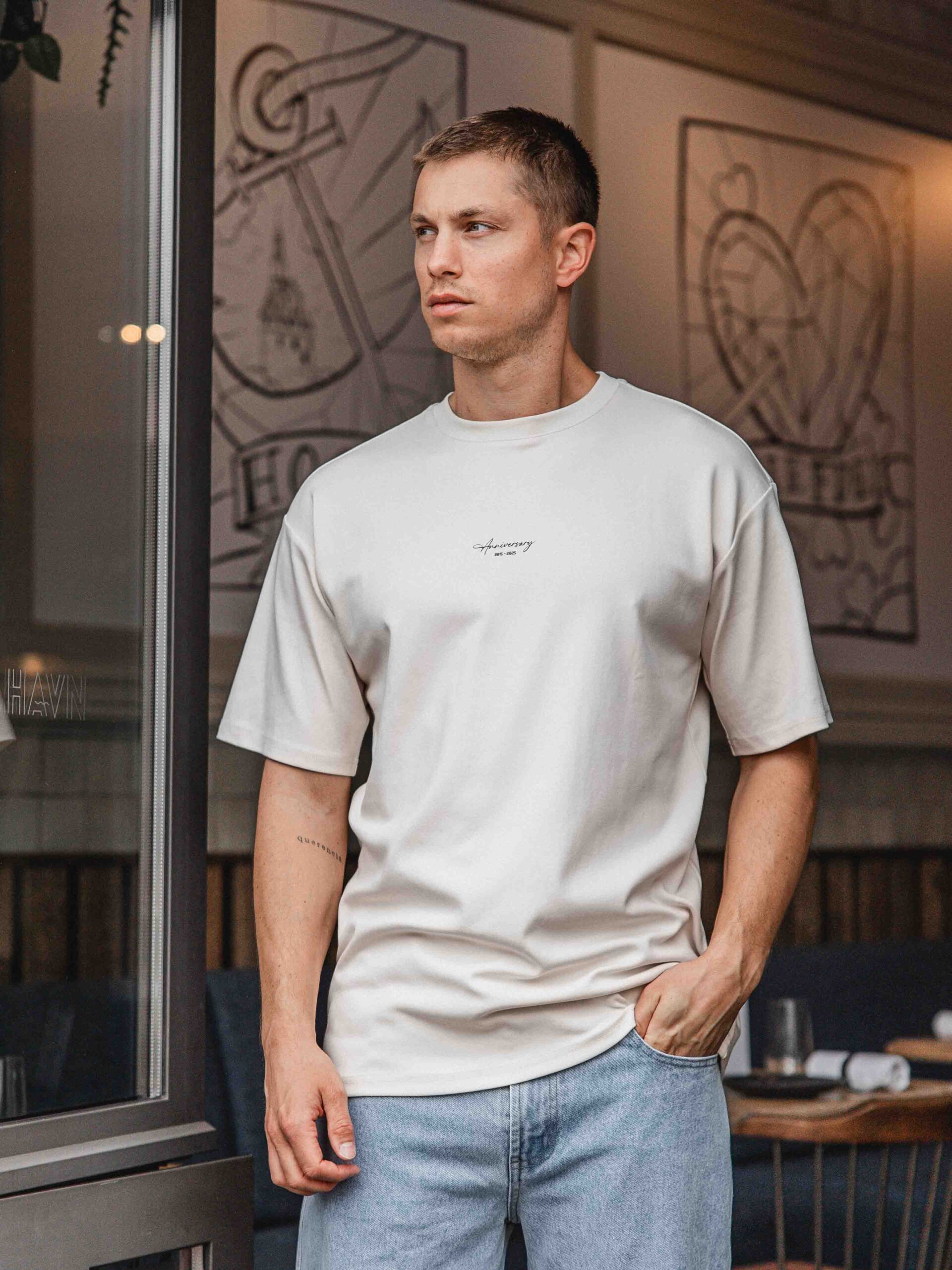Creme R’dam Oversized T-shirt 1608 WEAR