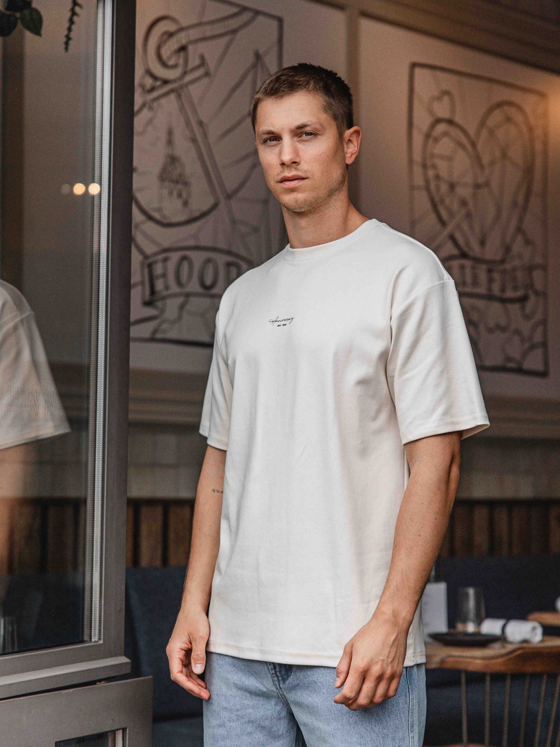 Creme R’dam Oversized T-shirt 1608 WEAR