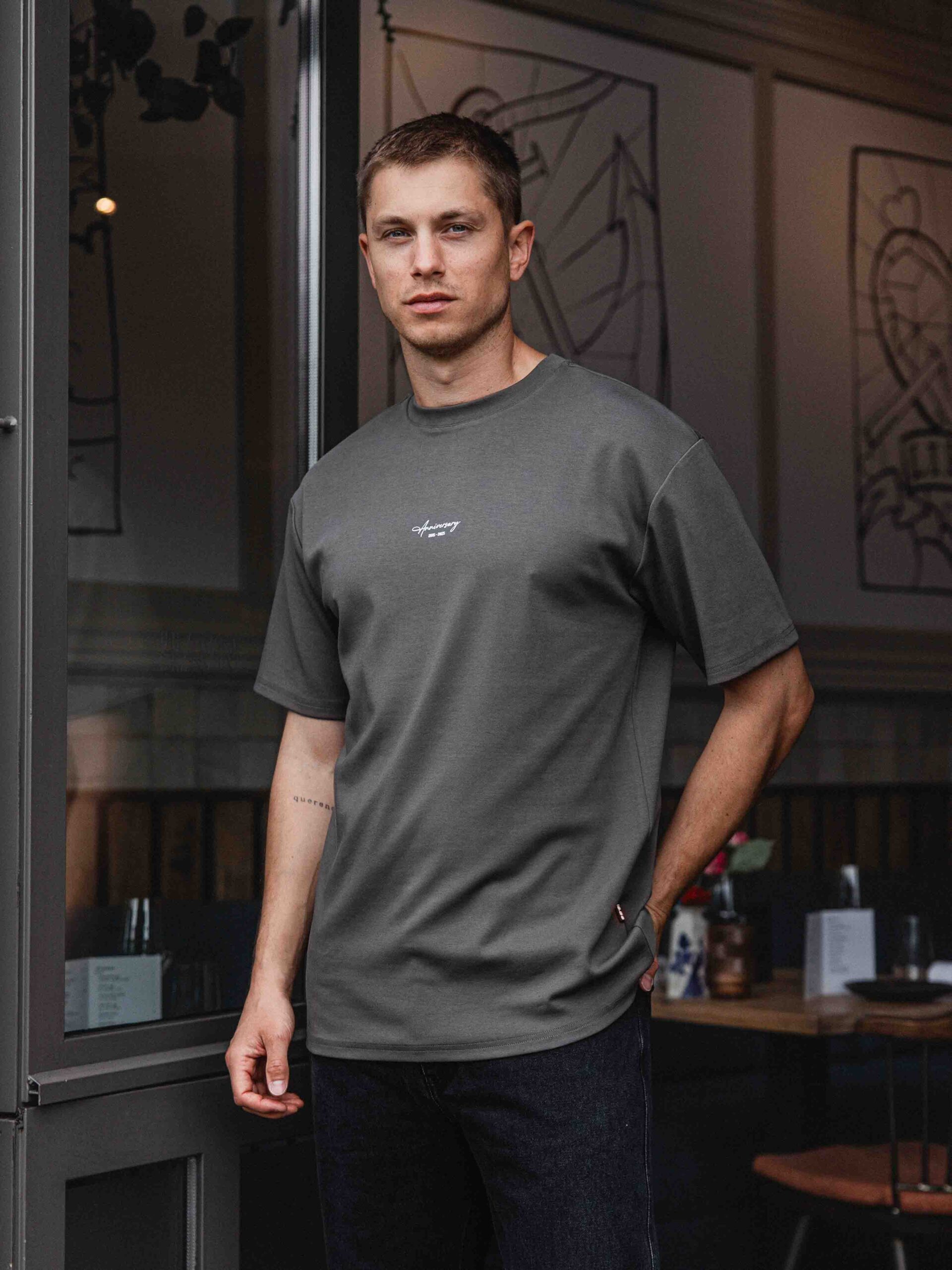 Off Black Compass Oversized T-shirt 1608 WEAR