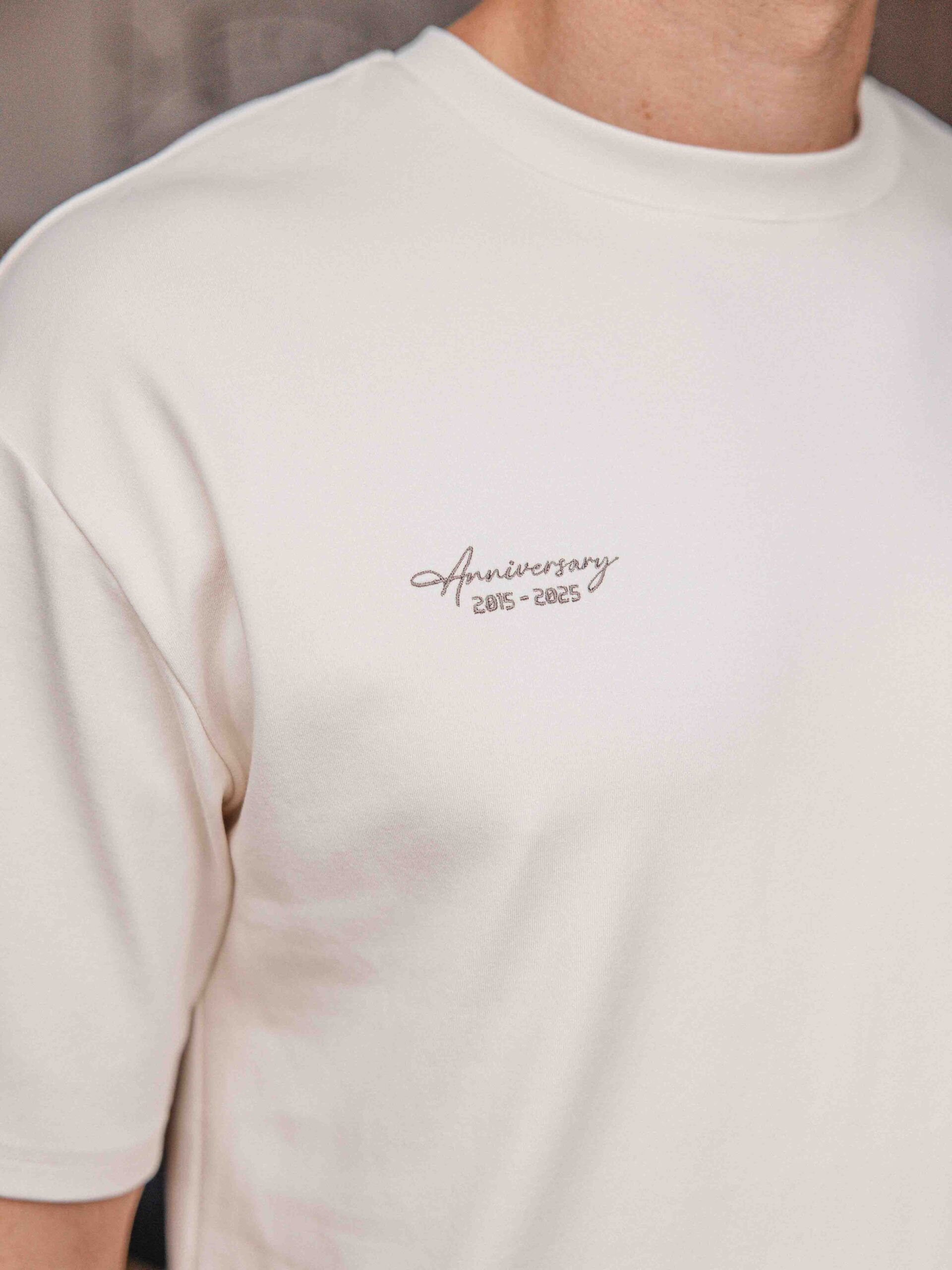 Creme Lobster Front Oversized T-shirt 1608 WEAR