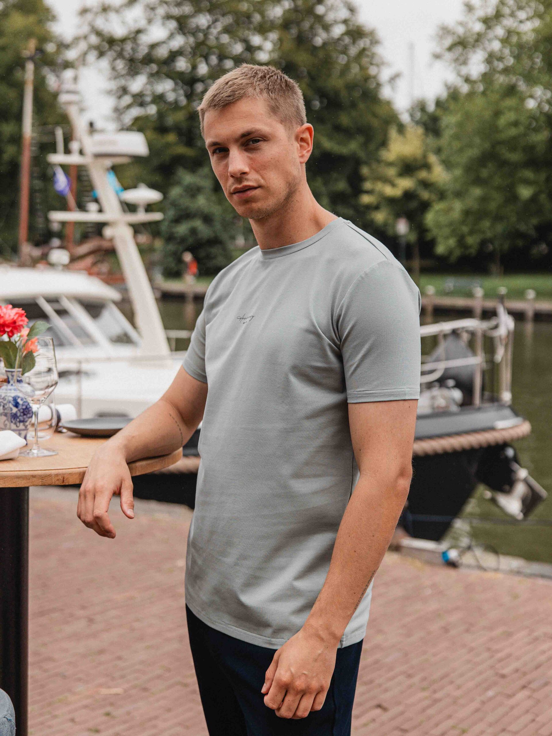 Olive Lemon Slimfit T-shirt 1608 WEAR