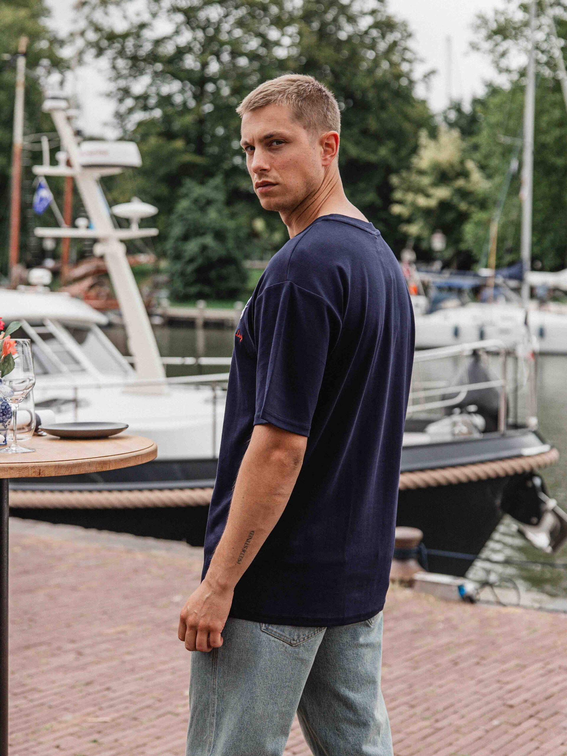 Navy Oversized Crab T-shirt 1608 WEAR