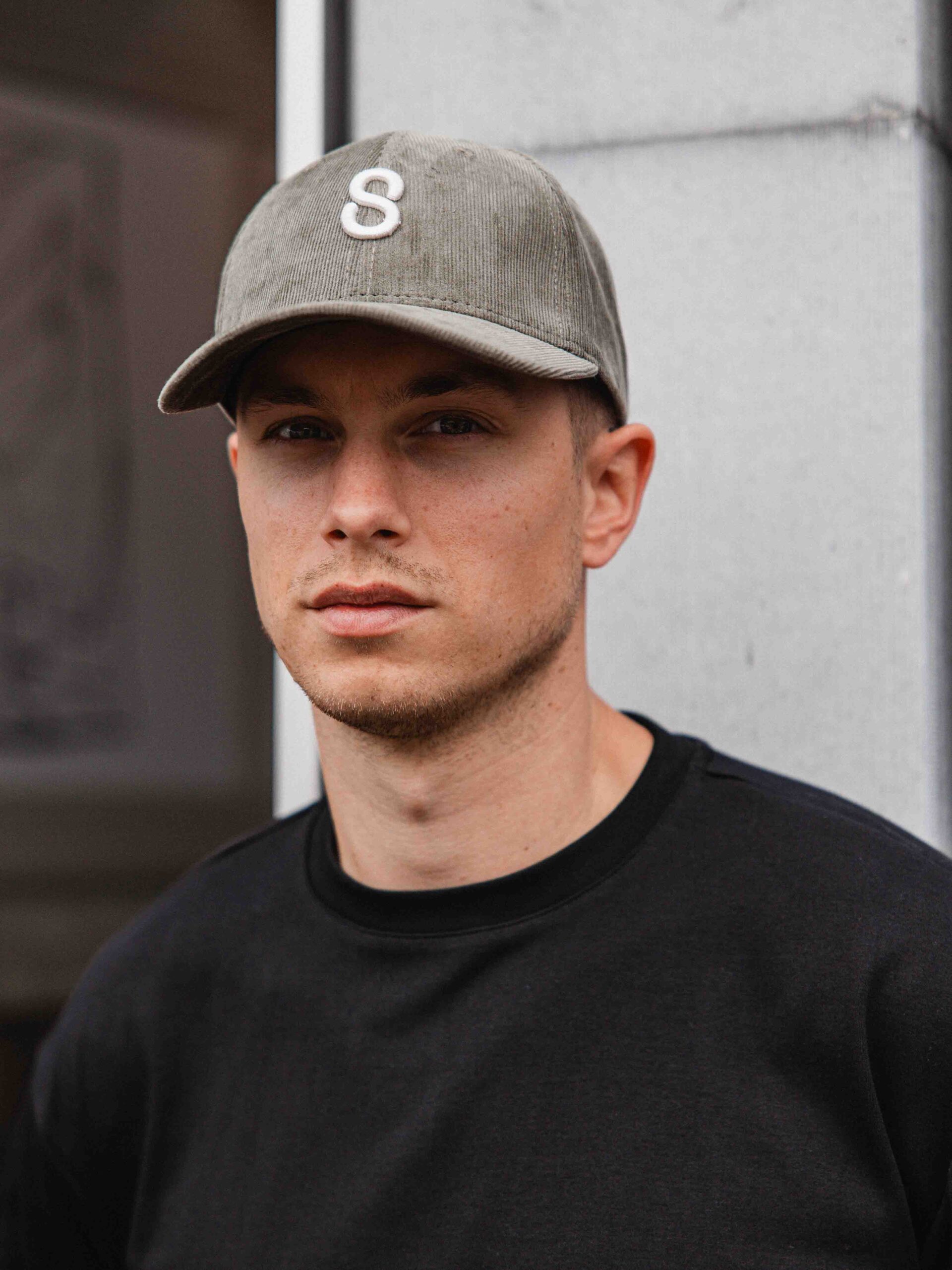 Green Corduroy S Cap 1608 WEAR