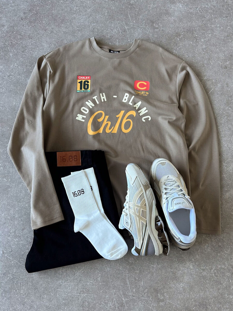 Taupe CH16 Outfit 1608 WEAR